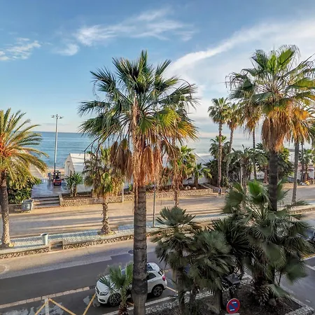Ventanas Sea Front By Hello Homes * Sitges